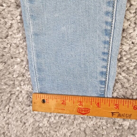 Levis Wedgie Jeans Women 24‎ (Fits 23x26) Blue Skinny Button Light Wash Denim - Picture 9 of 15